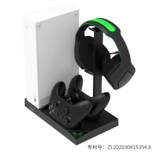 All-in-One Cooling Charging Gaming Accessory